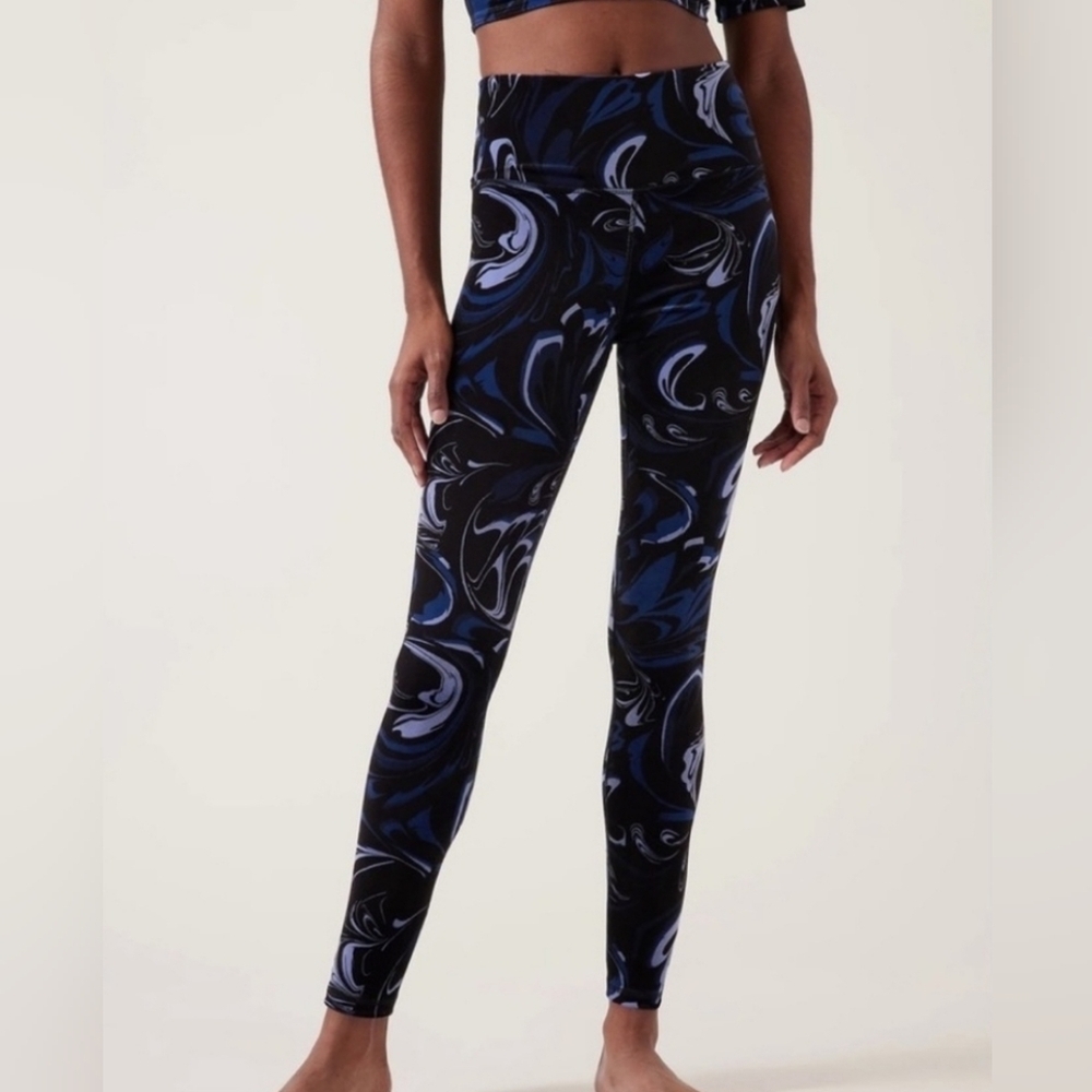 Athleta Elation XL Velvet Tight Leggings Stretch Soft Plush Abstract Print Artsy